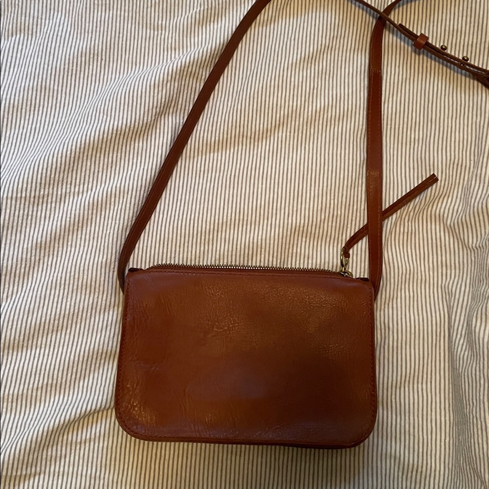 Madewell The Simple Crossbody Bag - Picture 4 of 7